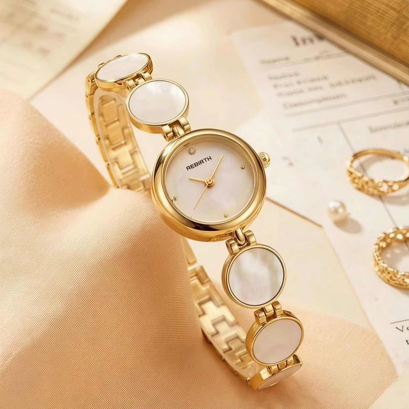 Luxury-style women's quartz wa - Jewelry Diamond Watches ulasan dan harga